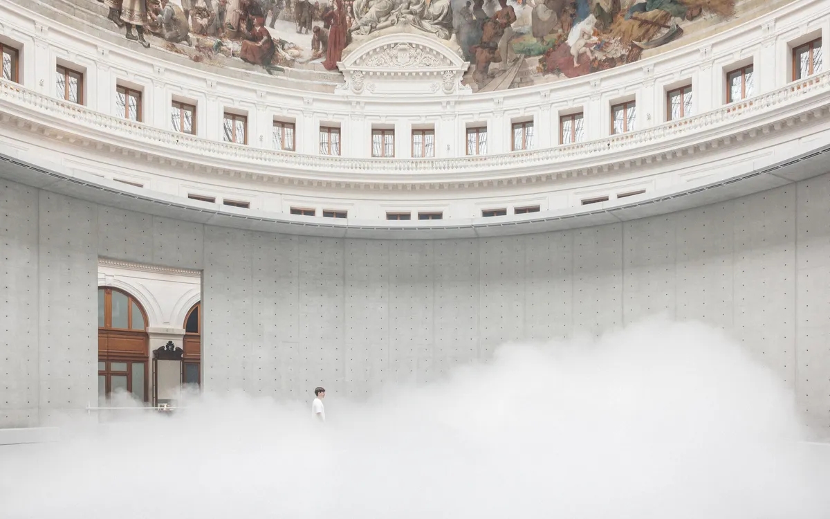 Brumes matinales à la Bourse de Commerce — Pinault Collection