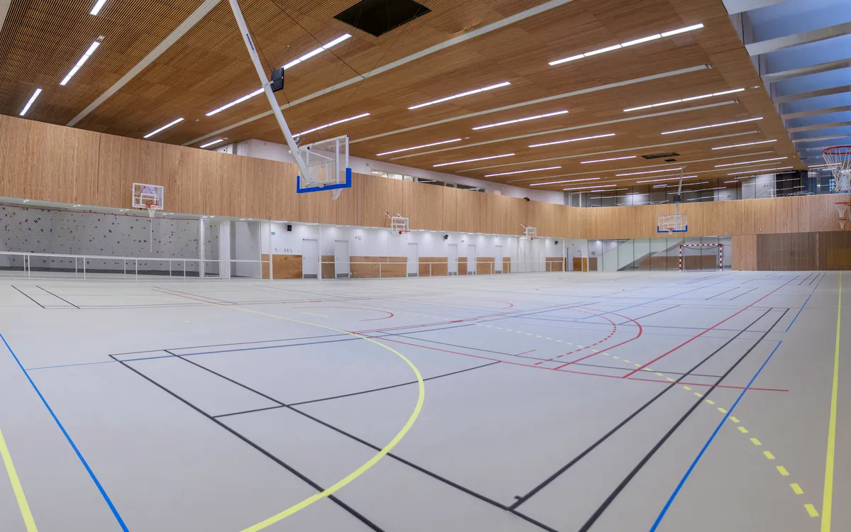 Paris sport familles : jeux d'éveil / motricité au centre sportif Charcot