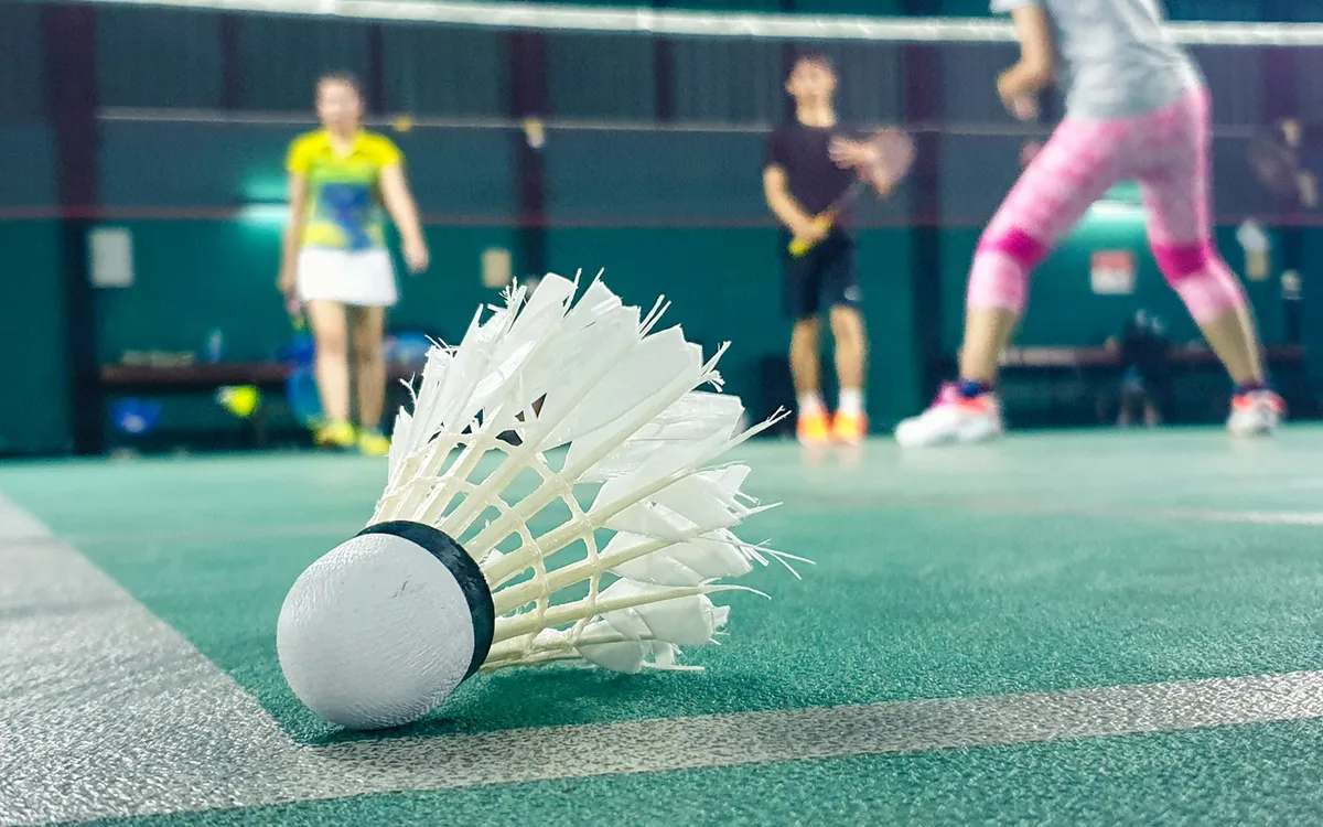 Paris sport proximité : remise en forme, gym douce et badminton au centre sportif Emile Anthoine