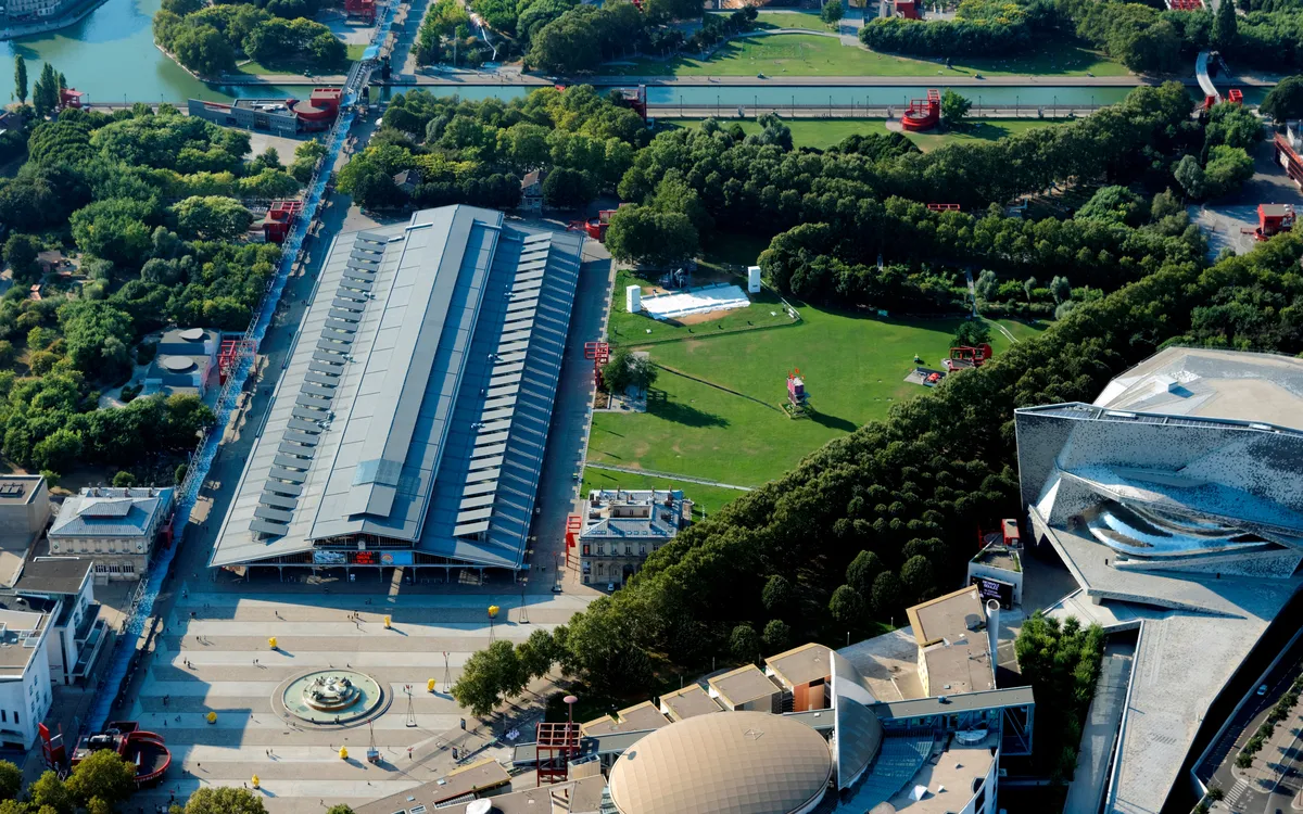 Coupe du monde 2026 : découvrez la fanzone LEGO dans le parc de la Villette