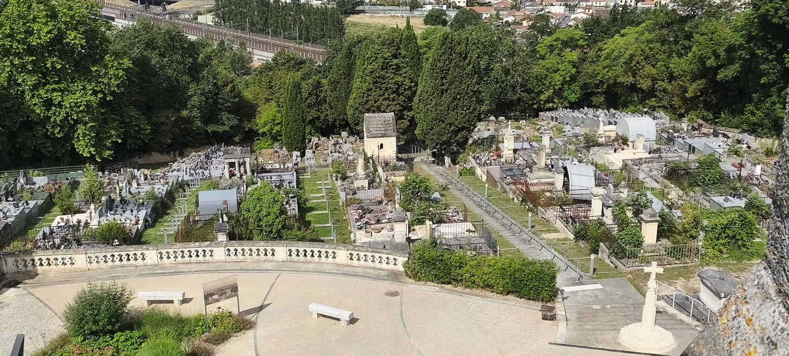 À la découverte du cimetière Saint-Romain
