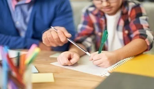 Aide aux devoirs