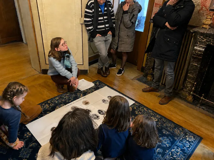 Visite guidée ludique en famille à la Maison natale Charles de Gaulle